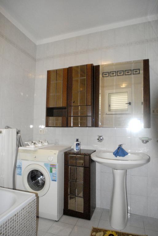 Casa Dei Furnari Apartman Collepasso Kültér fotó