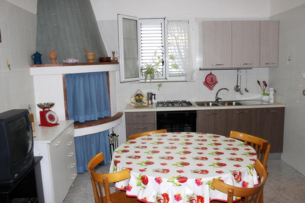 Casa Dei Furnari Apartman Collepasso Kültér fotó